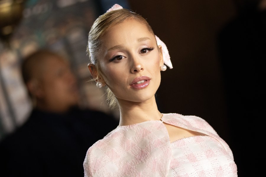 Ariana Grande Age and Height